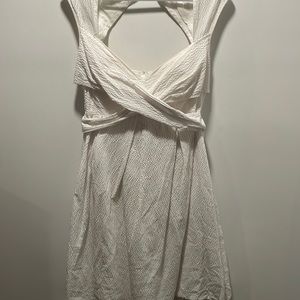 Jessica Simpson 14 white dress